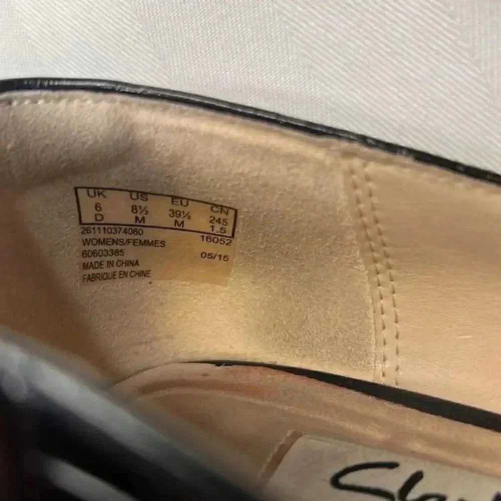 Clarks Narrative Chinaberry Sky Black Leather Pumps Size 8 1/2m - Picture 7 of 7